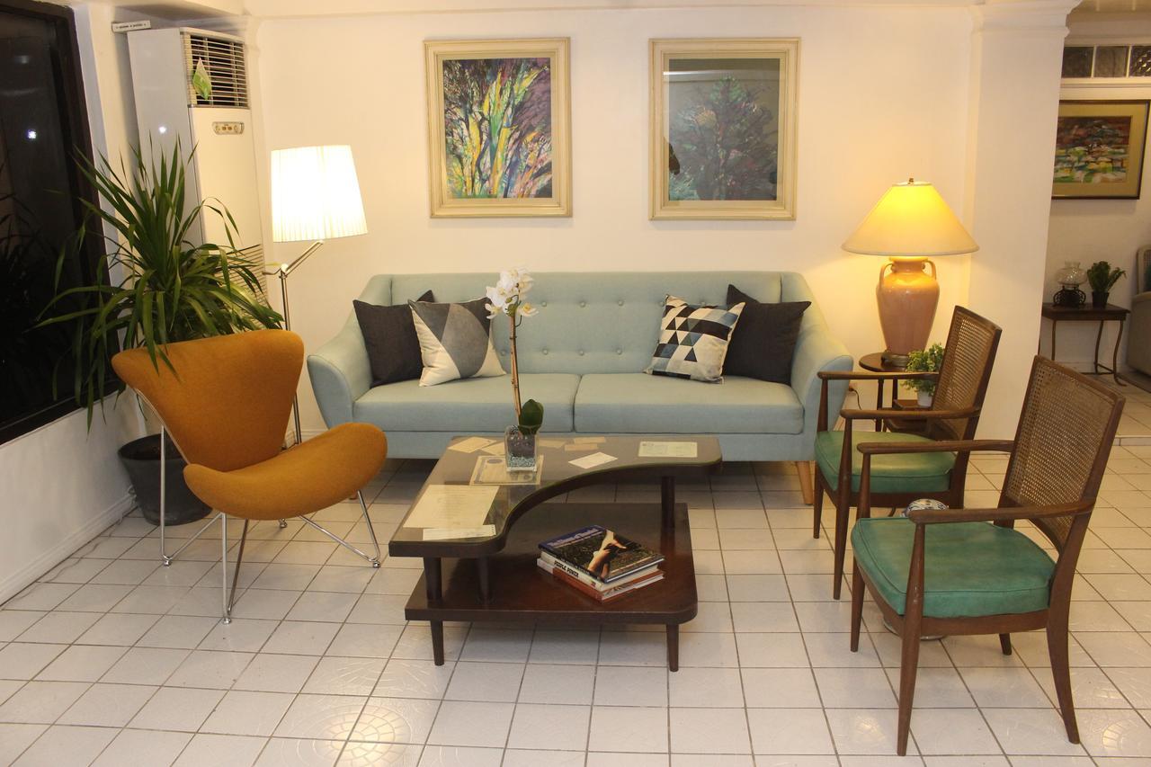 The White Bed And Breakfast Bacolod Esterno foto