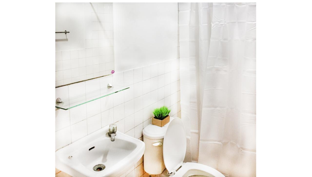 The White Bed And Breakfast Bacolod Esterno foto