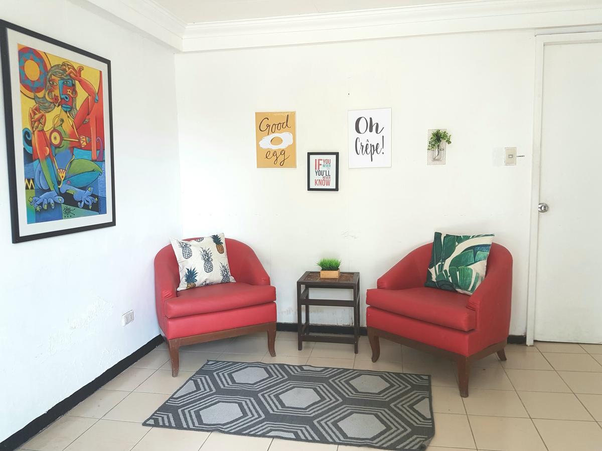 The White Bed And Breakfast Bacolod Esterno foto