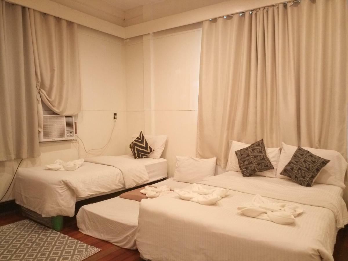 The White Bed And Breakfast Bacolod Esterno foto