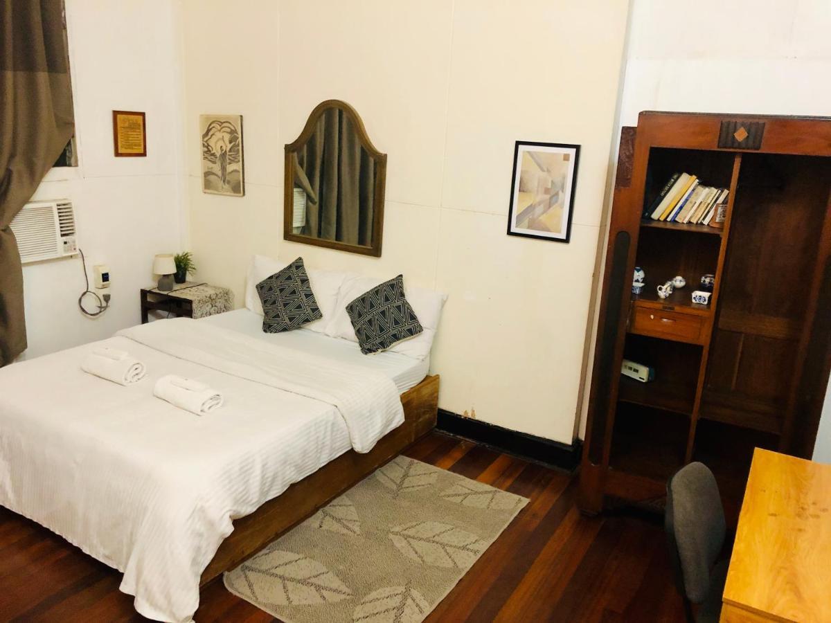 The White Bed And Breakfast Bacolod Esterno foto